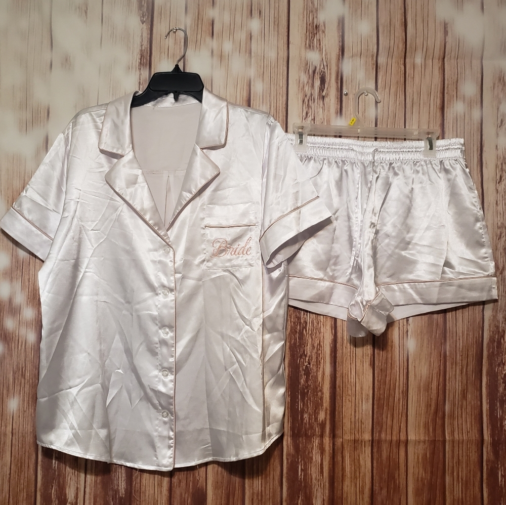 Show Me Your Mumj Pajamas Satin Pajamas Set